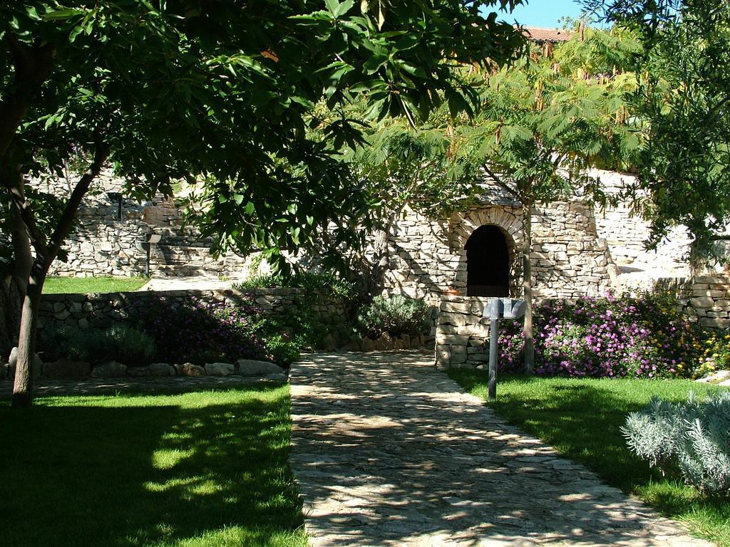 Maglioferro Residence Corato Bagian luar foto